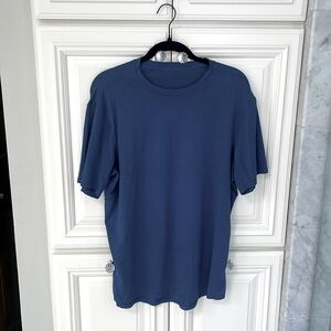 Lululemon men’s t shirt size M